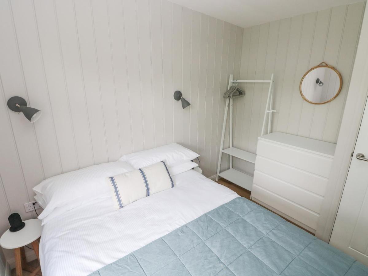 Saltwater Villa Haverfordwest Exterior foto